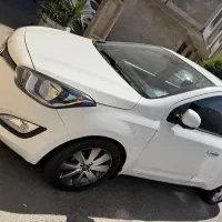 مزایده خودرو هیوندای i20