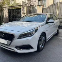 مزایده خودرو هیوندای سوناتا LF هیبرید gls plus