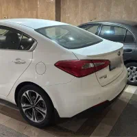 مزایده خودرو کیا سراتو اتوماتیک 2000cc