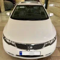مزایده خودرو کیا سراتو اتوماتیک 2000cc