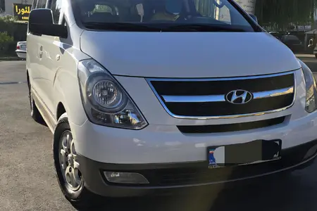 مزایده خودرو هیوندای، H1 اتوماتیک