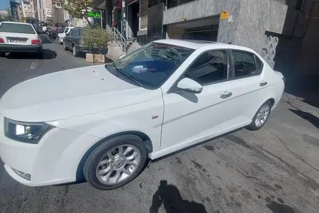 مزایده خودرو دنا، پلاس EF7 اتوماتیک توربو ساده