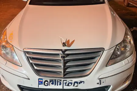 مزایده خودرو هیوندای، جنسیس اتوماتیک