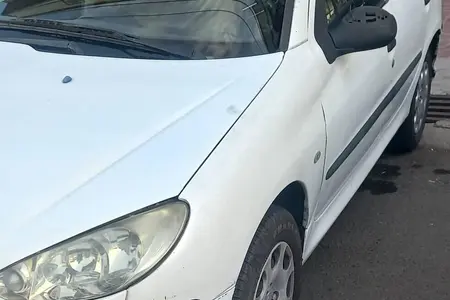 مزایده خودرو پژو، 206 تیپ 2
