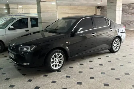 مزایده خودرو دنا، پلاس EF7 اتوماتیک توربو ساده