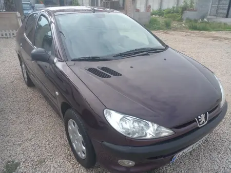 مزایده خودرو پژو، 206 SD V1