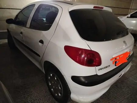 مزایده خودرو پژو، 206 تیپ 2