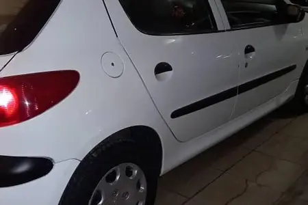 مزایده خودرو پژو، 206 تیپ 2