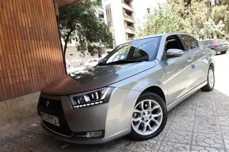 مزایده خودرو دنا، پلاس EF7 اتوماتیک توربو ساده