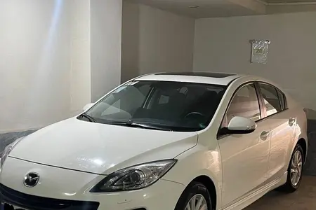 مزایده خودرو مزدا، 3 نیو صندوق دار 2.0 لیتر تیپ 4