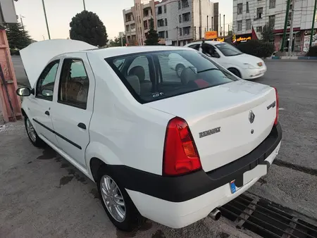 مزایده خودرو رنو، تندر 90 E2