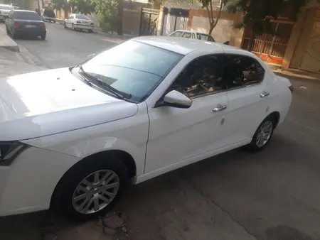 مزایده خودرو دنا، پلاس EF7P 6 دنده