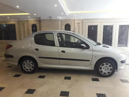 مزایده خودرو پژو، 206 SD V8
