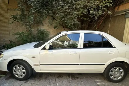 مزایده خودرو مزدا، 323 اتوماتیک