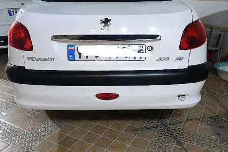 مزایده خودرو پژو، 206 SD V8