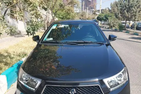 مزایده خودرو دنا، پلاس EF7 اتوماتیک توربو آپشنال