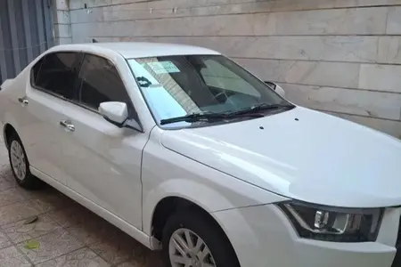 مزایده خودرو دنا، پلاس EF7P 6 دنده