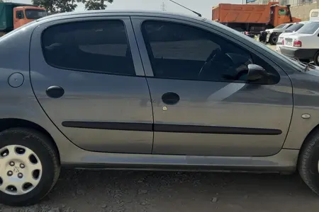 مزایده خودرو پژو، 206 SD V8