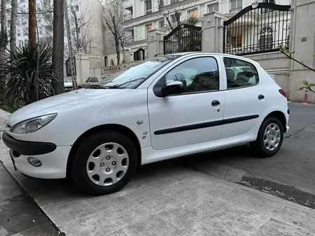 مزایده خودرو پژو، 206 تیپ 5