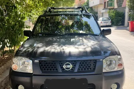 مزایده خودرو نیسان، رونیز دنده ای