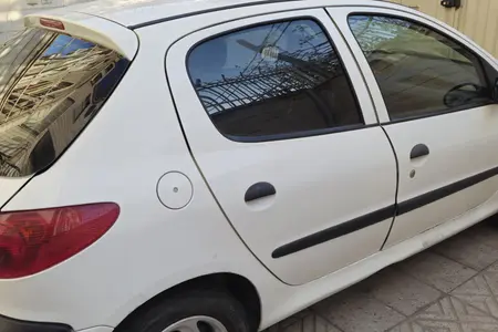 مزایده خودرو پژو، 206 تیپ 2