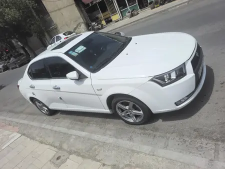 مزایده خودرو دنا، پلاس EF7 6 دنده توربو