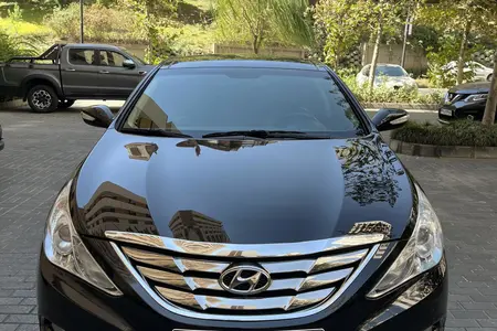 مزایده خودرو هیوندای، سوناتا چهار سیلندر اتوماتیک