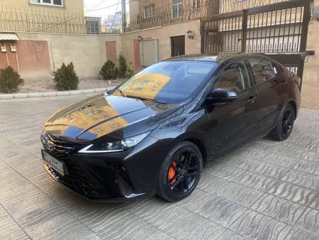 مزایده خودرو فونیکس، آریزو 6 جی تی اکسلنت