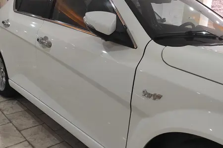 مزایده خودرو دنا، پلاس EF7 اتوماتیک توربو آپشنال