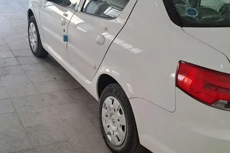 مزایده خودرو رانا، پلاس دنده ای