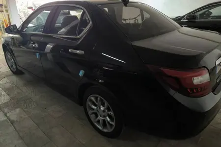 مزایده خودرو دنا، پلاس EF7 اتوماتیک توربو ساده