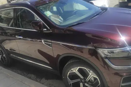 مزایده خودرو رنو، کولیوس اتوماتیک