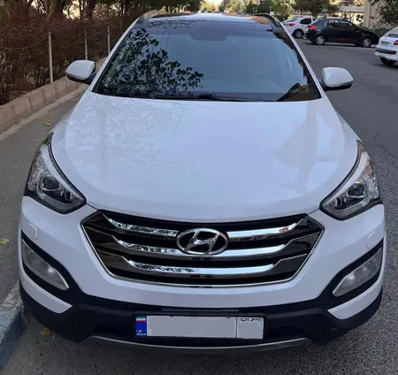 مزایده خودرو هیوندای، سانتافه 4 سیلندر دو دیفرانسیل