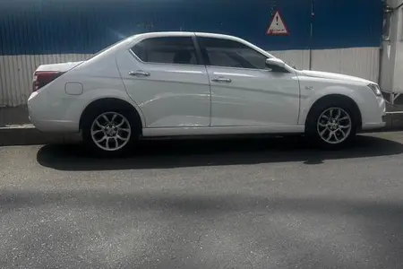 مزایده خودرو دنا، پلاس EF7 5 دنده توربو