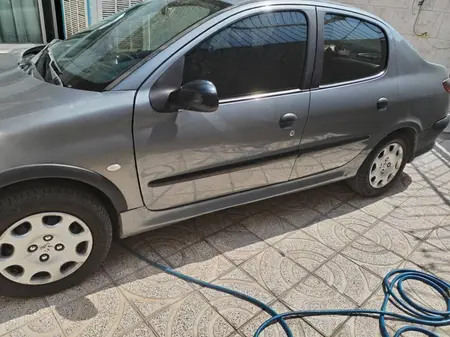 مزایده خودرو پژو، 206 SD V8