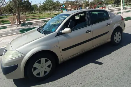 مزایده خودرو رنو، مگان (وارداتی) 1600