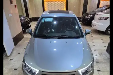 مزایده خودرو دنا، پلاس EF7P 6 دنده