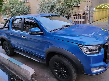 مزایده خودرو کی ام سی، T8 دنده ای