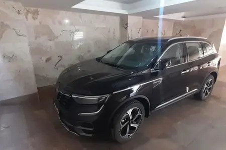 مزایده خودرو رنو، کولیوس اتوماتیک