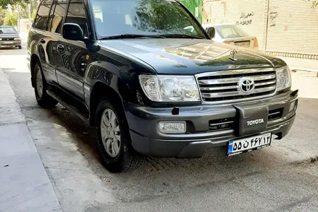 مزایده خودرو تویوتا، لندکروز چهار در 8 سیلندر 4.7