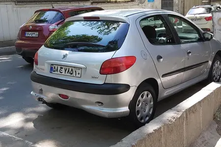 مزایده خودرو پژو، 206 تیپ 2