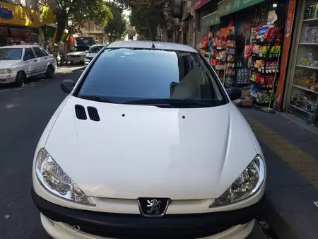 مزایده خودرو پژو، 206 تیپ 2