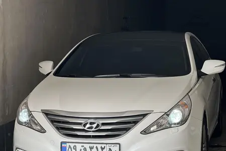 مزایده خودرو هیوندای، سوناتا چهار سیلندر اتوماتیک
