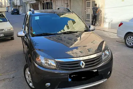 مزایده خودرو رنو، ساندرو استپ وی اتوماتیک