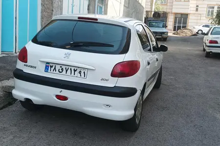 مزایده خودرو پژو، 206 تیپ 2