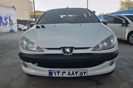 مزایده خودرو پژو، 206 SD V8