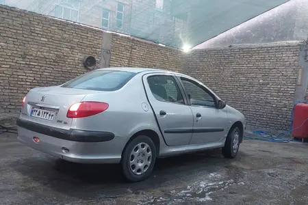 مزایده خودرو پژو، 206 SD V1