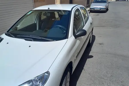 مزایده خودرو پژو، 206 تیپ 2