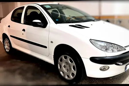 مزایده خودرو پژو، 206 SD V8