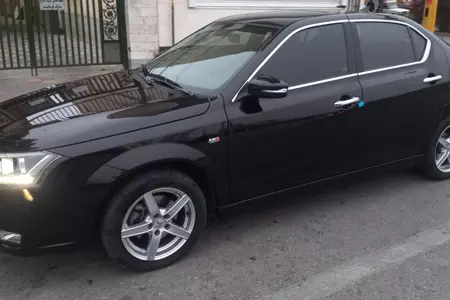 مزایده خودرو دنا، پلاس EF7 اتوماتیک توربو ساده